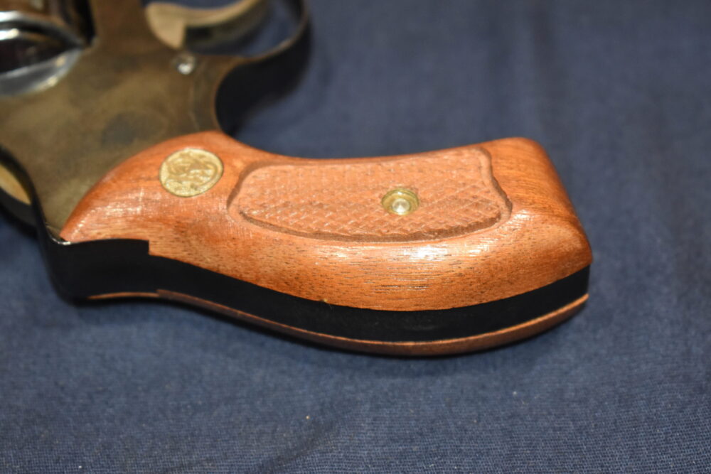 SMITH & WESSON J FRAME MAGNA GRIPS JRBM10 - Image 7