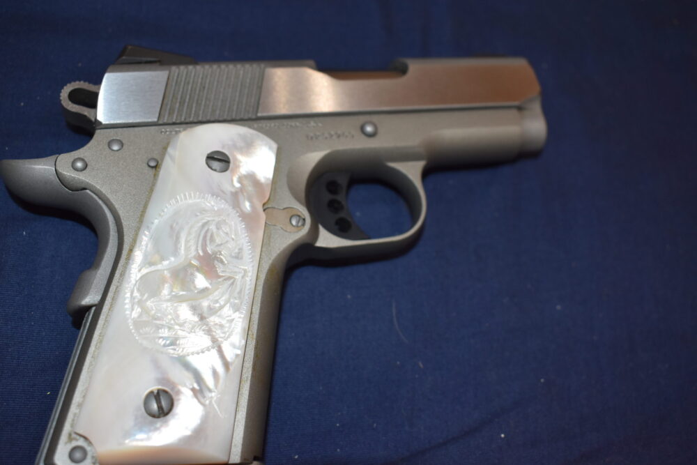 COLT 1911 OFFICER'S MODEL CARVED MOTHER OF PEARL GRIPS 1911OMMOP3 - Image 9