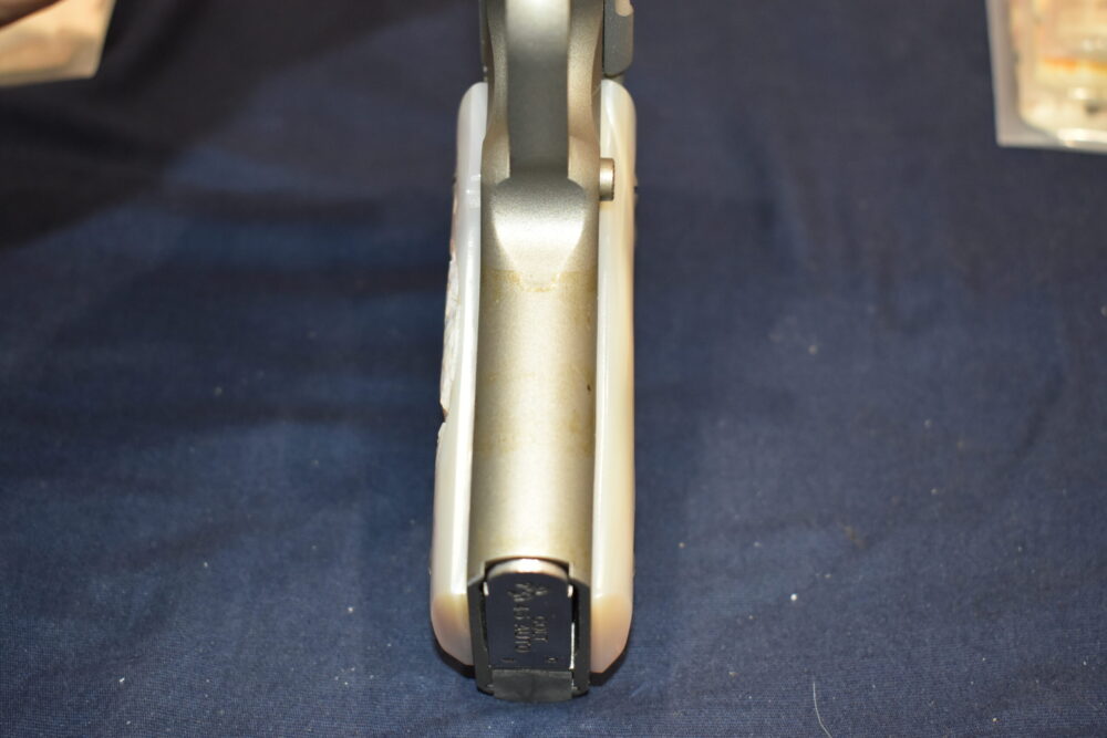 COLT 1911 OFFICER'S MODEL CARVED MOTHER OF PEARL GRIPS 1911OMMOP3 - Image 10