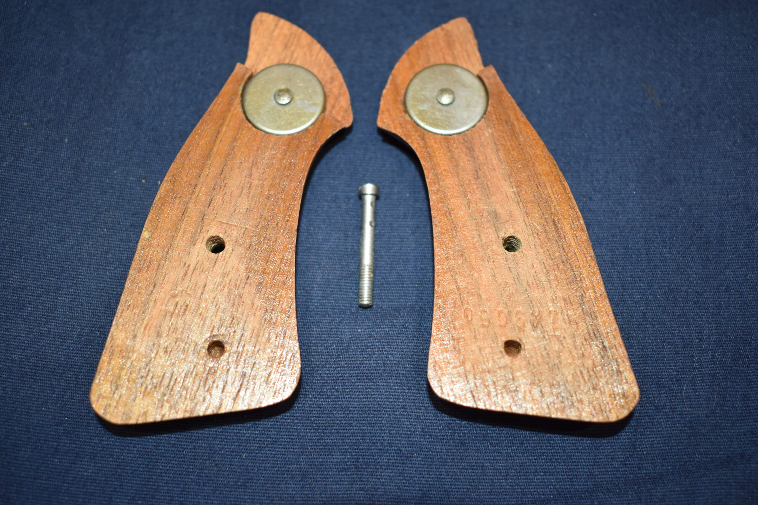 SMITH & WESSON J FRAME GRIPS JSQM6 - Image 4