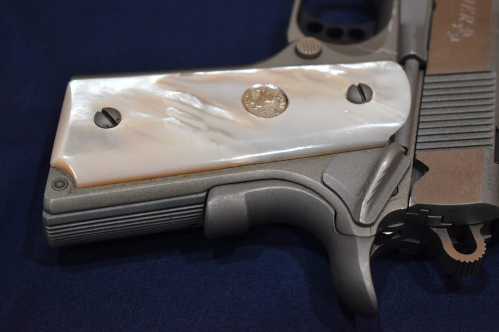 COLT 1911 OFFICER'S MODEL MOTHER OF PEARL GRIPS 1911OMMOP4 - Image 6