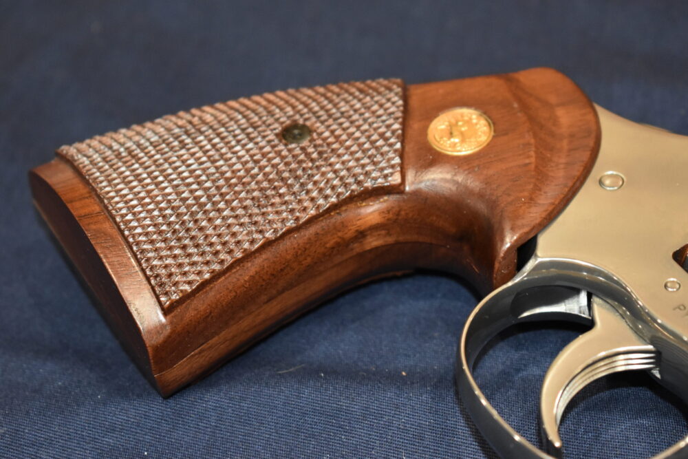 COLT PYTHON 3rd GENERATION FACTORY TARGET GRIPS CPT9 - Image 12