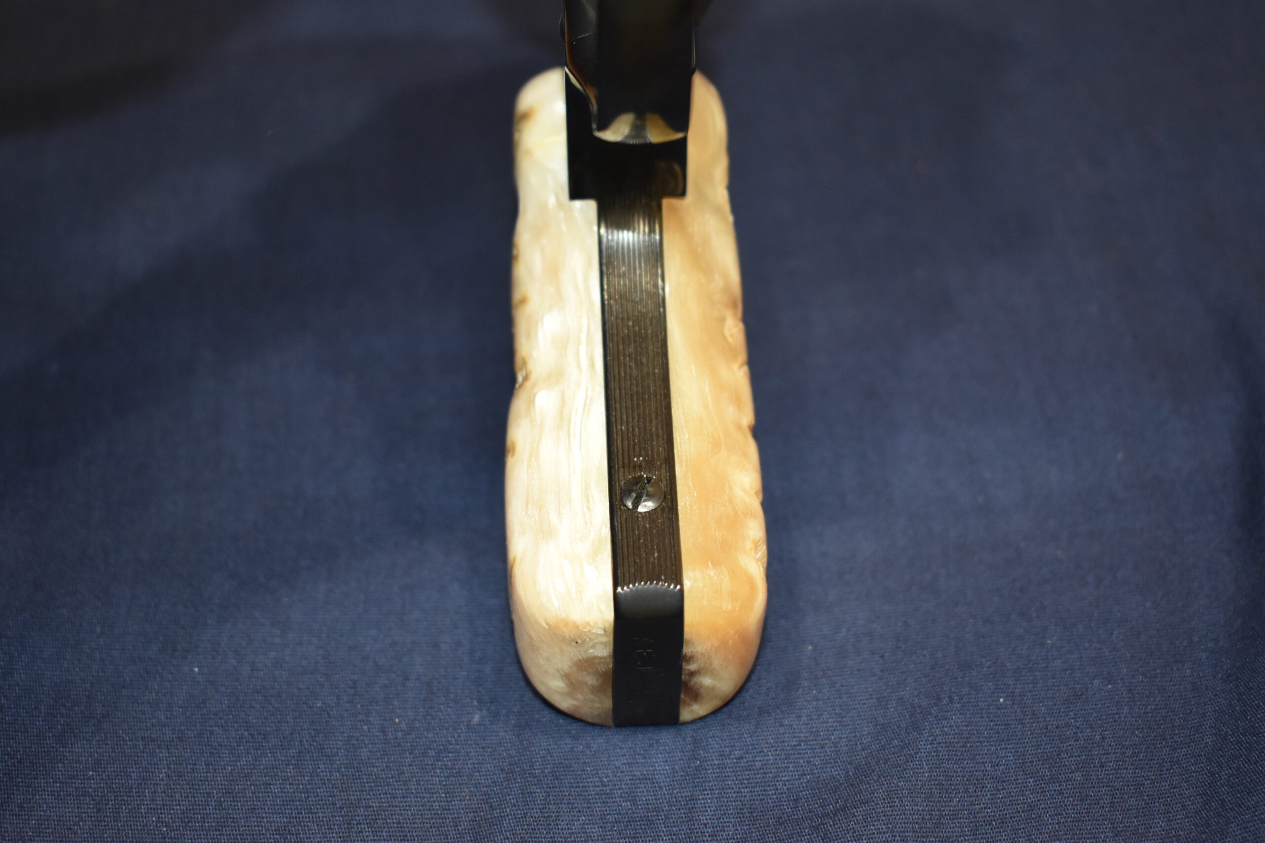 SMITH & WESSON N FRAME ROUND BUTT PREMIUM GRADE RAMS HORN GRIPS NRH15 - Image 9