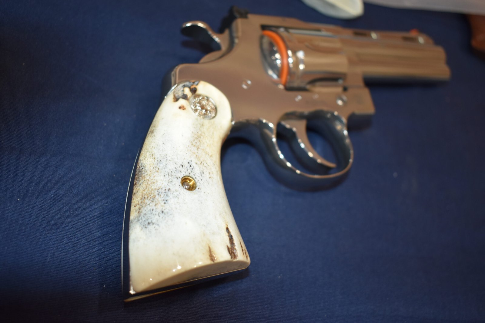 COLT PYTHON SAMBAR STAG GRIPS CPSS36 | Rogers Guns & Grips