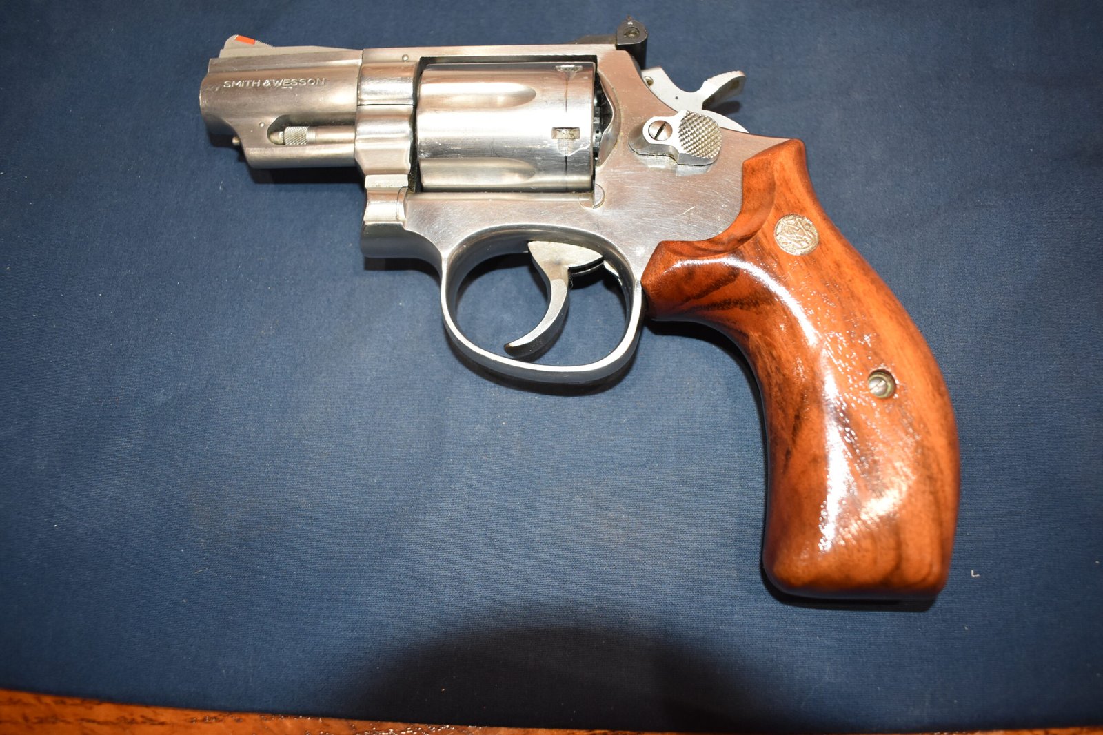 SMITH & WESSON FACTORY K FRAME ROUND BUTT PRESENTATION TARGET GRIPS KRBTP9 - Image 5