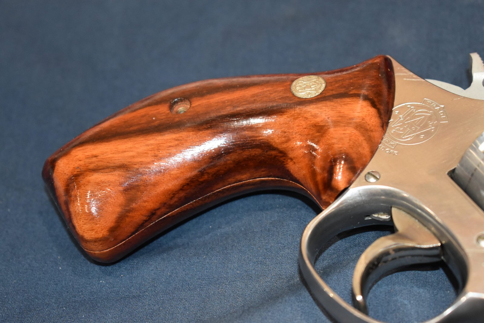 SMITH & WESSON FACTORY K FRAME ROUND BUTT PRESENTATION TARGET GRIPS KRBTP9 - Image 10