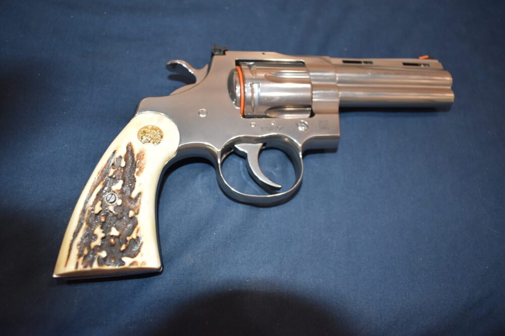 COLT PYTHON / OFFICER’S MODEL MATCH VINTAGE SAMBAR STAG GRIPS CPSS40 ...