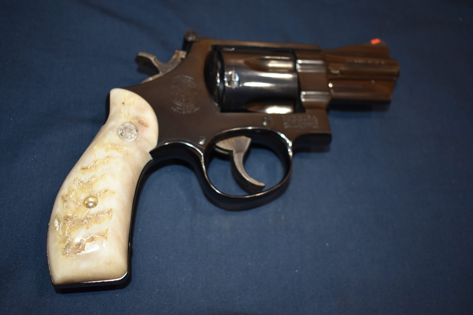 SMITH & WESSON N FRAME ROUND BUTT PREMIUM GRADE RAMS HORN GRIPS NRH16 - Image 8