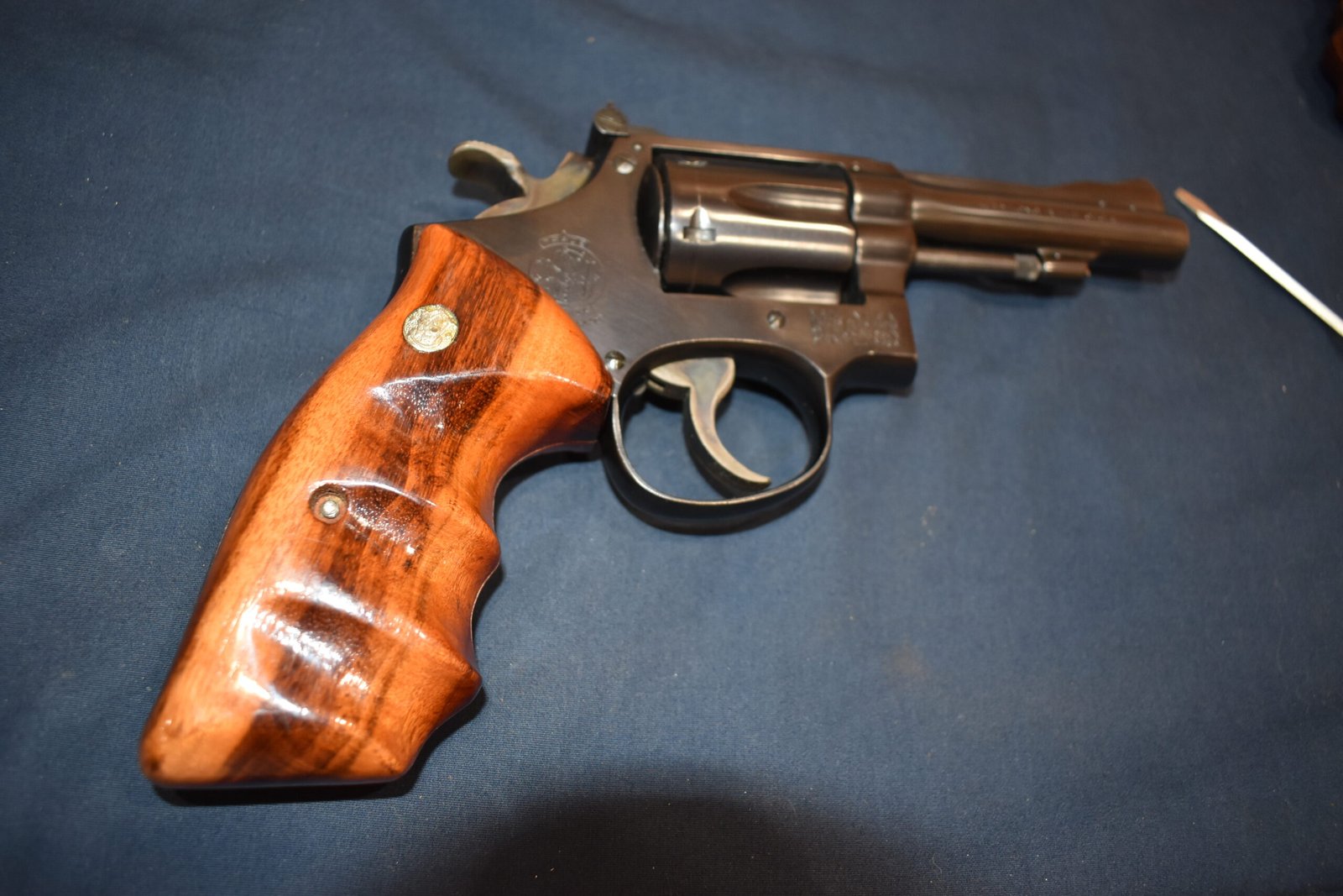 SMITH & WESSON K FRAME SQUARE BUTT FACTORY COMBAT GRIPS KSQC13 - Image 8