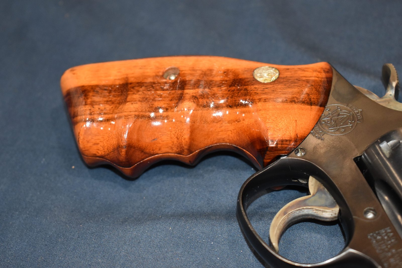 SMITH & WESSON K FRAME SQUARE BUTT FACTORY COMBAT GRIPS KSQC13 - Image 12
