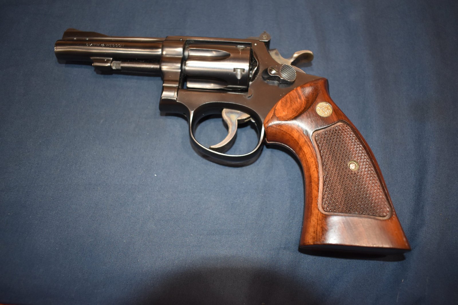 SMITH & WESSON FACTORY K FRAME TARGET GRIPS KCT35 - Image 5