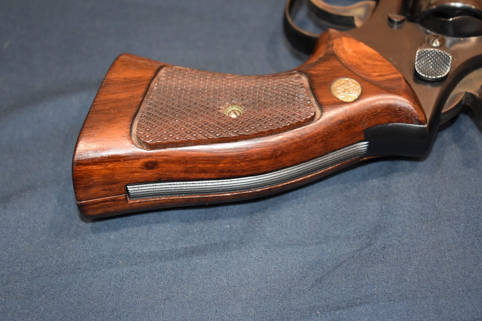 SMITH & WESSON FACTORY K FRAME TARGET GRIPS KCT35 - Image 6