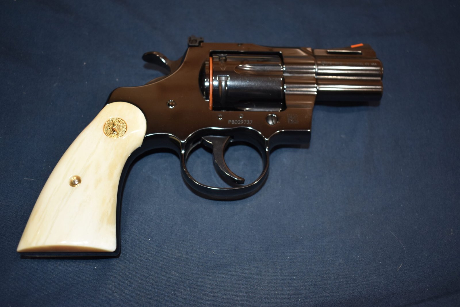 COLT PYTHON PREMIUM GRADE GIRAFFE BONE GRIPS CPGB31 - Image 10