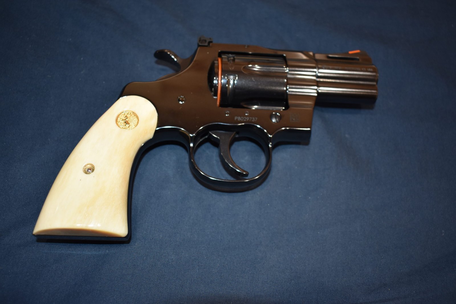 COLT PYTHON PREMIUM GRADE GIRAFFE BONE GRIPS CPGB32 - Image 8