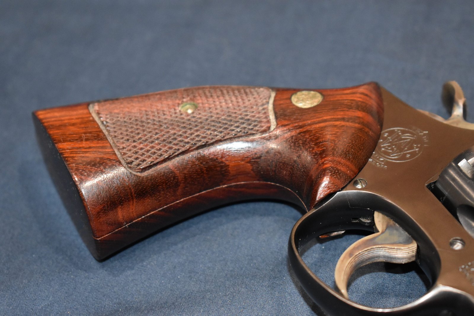 SMITH & WESSON FACTORY K FRAME TARGET GRIPS KCT36 - Image 12