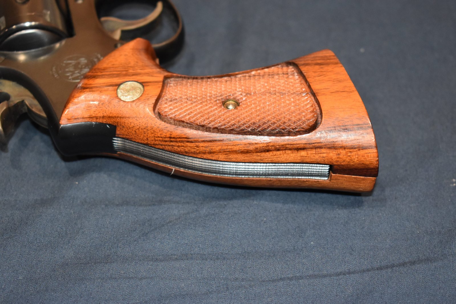SMITH & WESSON FACTORY K FRAME TARGET GRIPS KCT37 - Image 7