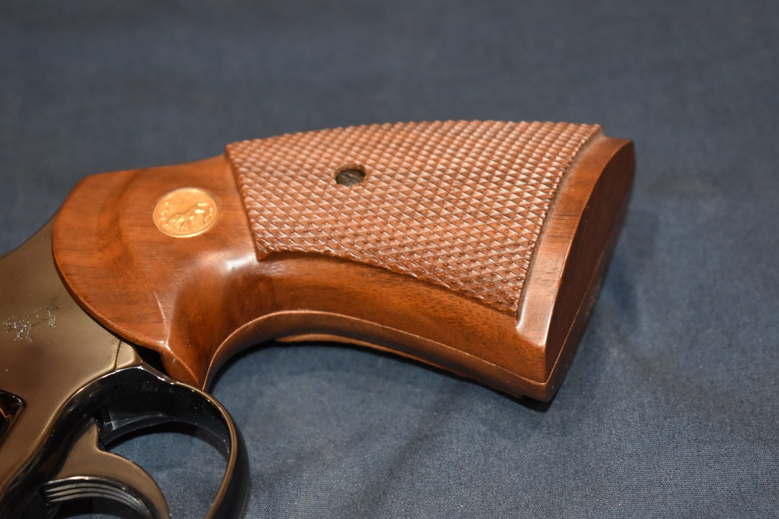 COLT PYTHON 3rd GENERATION FACTORY TARGET GRIPS CPT13 - Image 12