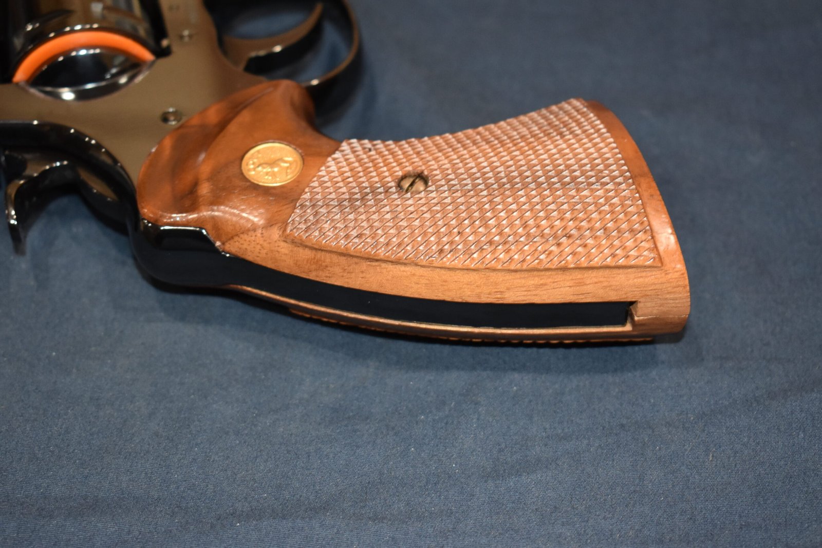 COLT PYTHON 3rd GENERATION FACTORY TARGET GRIPS CPT14 - Image 7