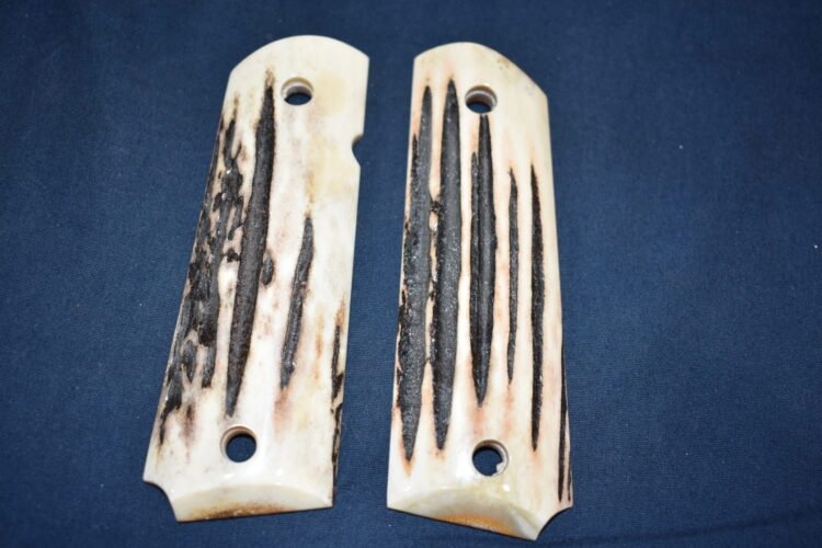 COLT 1911 SAMBAR STAG GRIPS 1911SS54