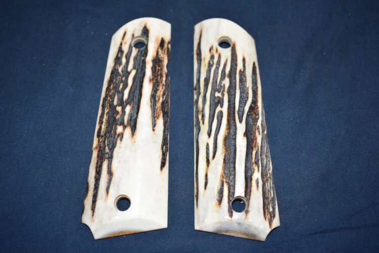 COLT 1911 SAMBAR STAG GRIPS 1911SS56