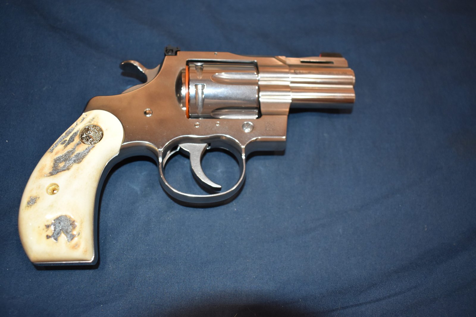 COLT PYTHON ROUND BUTT SAMBAR STAG GRIPS CPRBRSS1 - Image 8