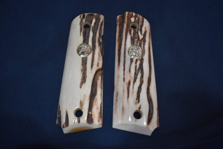 COLT 1911 SAMBAR STAG GRIPS 1911SS57