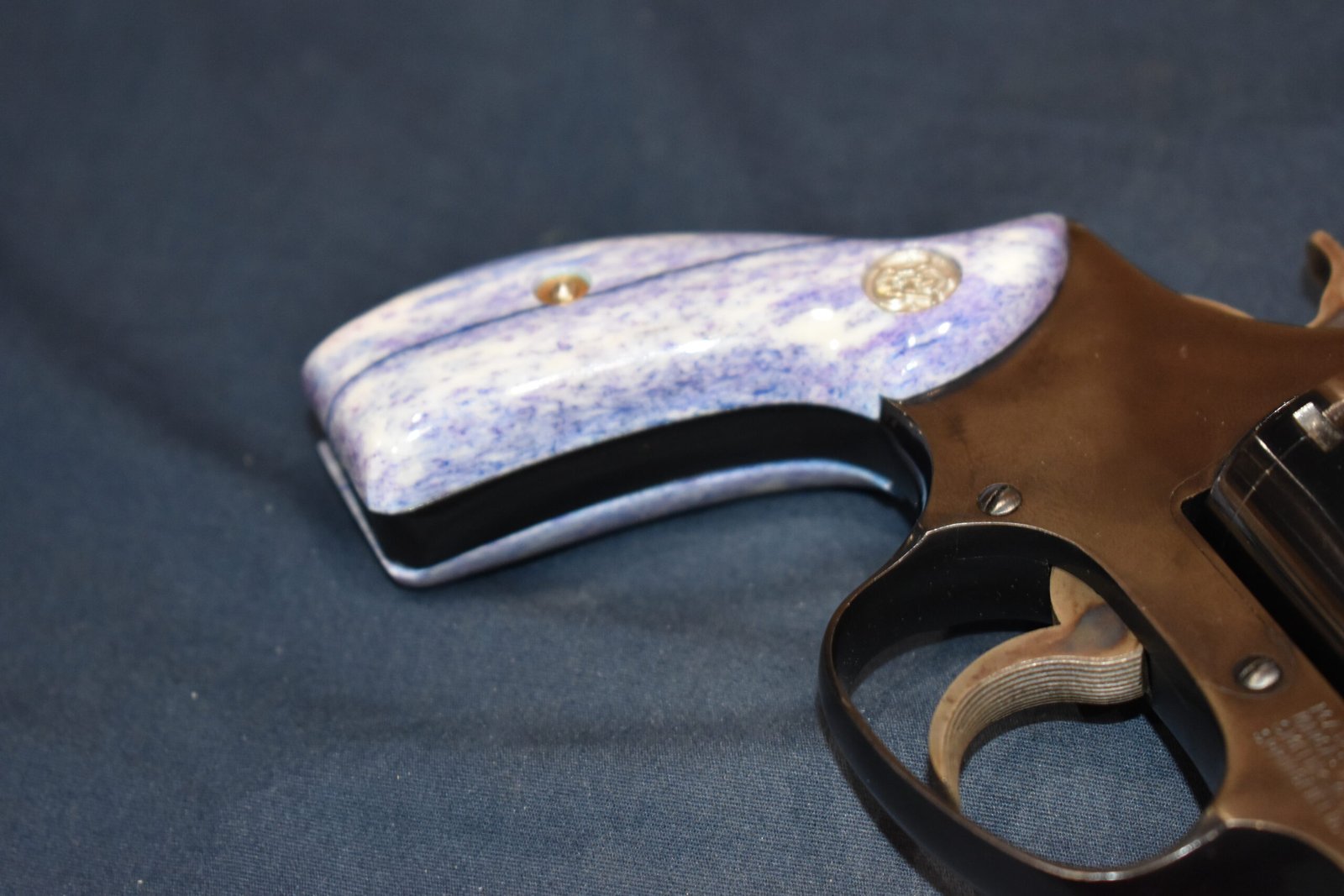 SMITH & WESSON J FRAME PREMIUM GRADE GIRAFFE BONE GRIPS JRBGB22 - Image 7