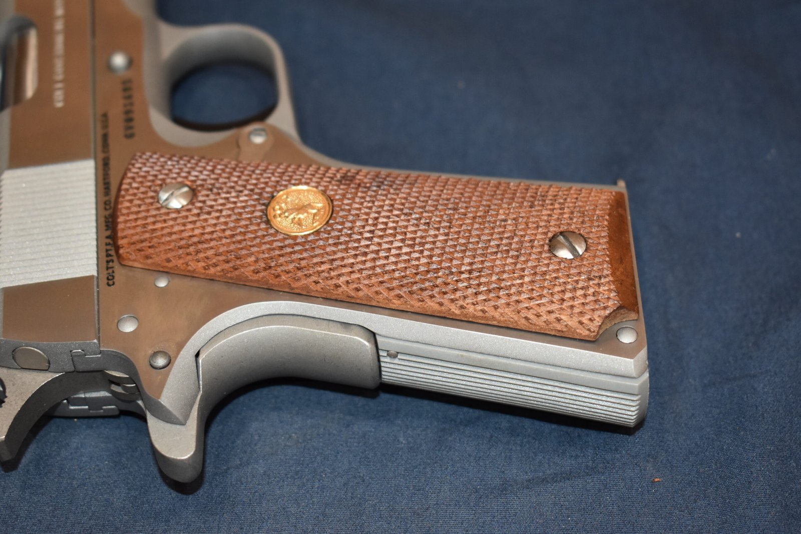 COLT 1911 CHECKERED WOOD GRIPS 1911W8 - Image 13