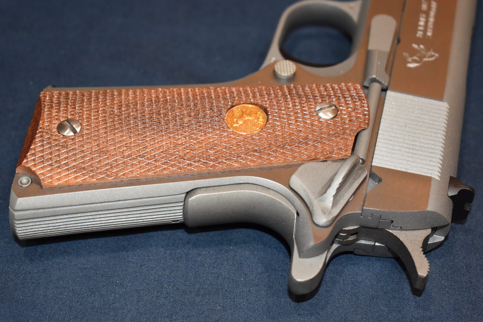 COLT 1911 CHECKERED WOOD GRIPS 1911W9 - Image 6