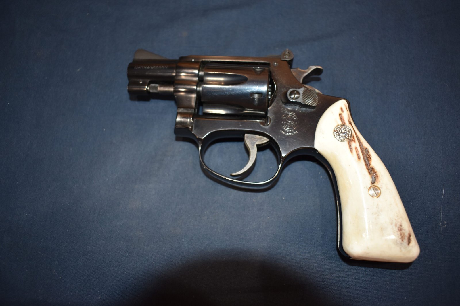 SMITH & WESSON J FRAME SQUARE BUTT SAMBAR STAG GRIPS JSQS15 - Image 5