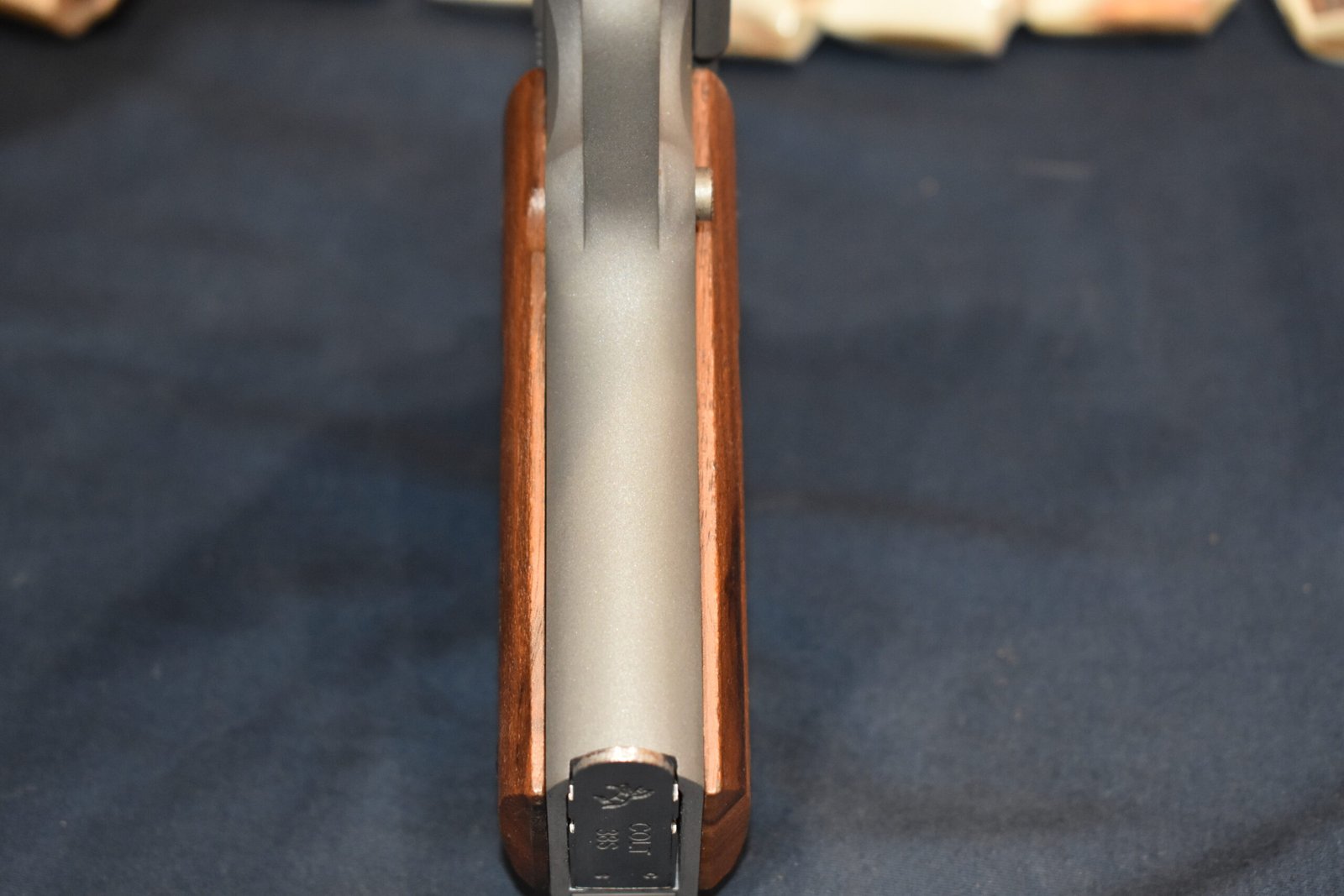 COLT 1911 SMOOTH WOOD GRIPS 1911W10 - Image 9