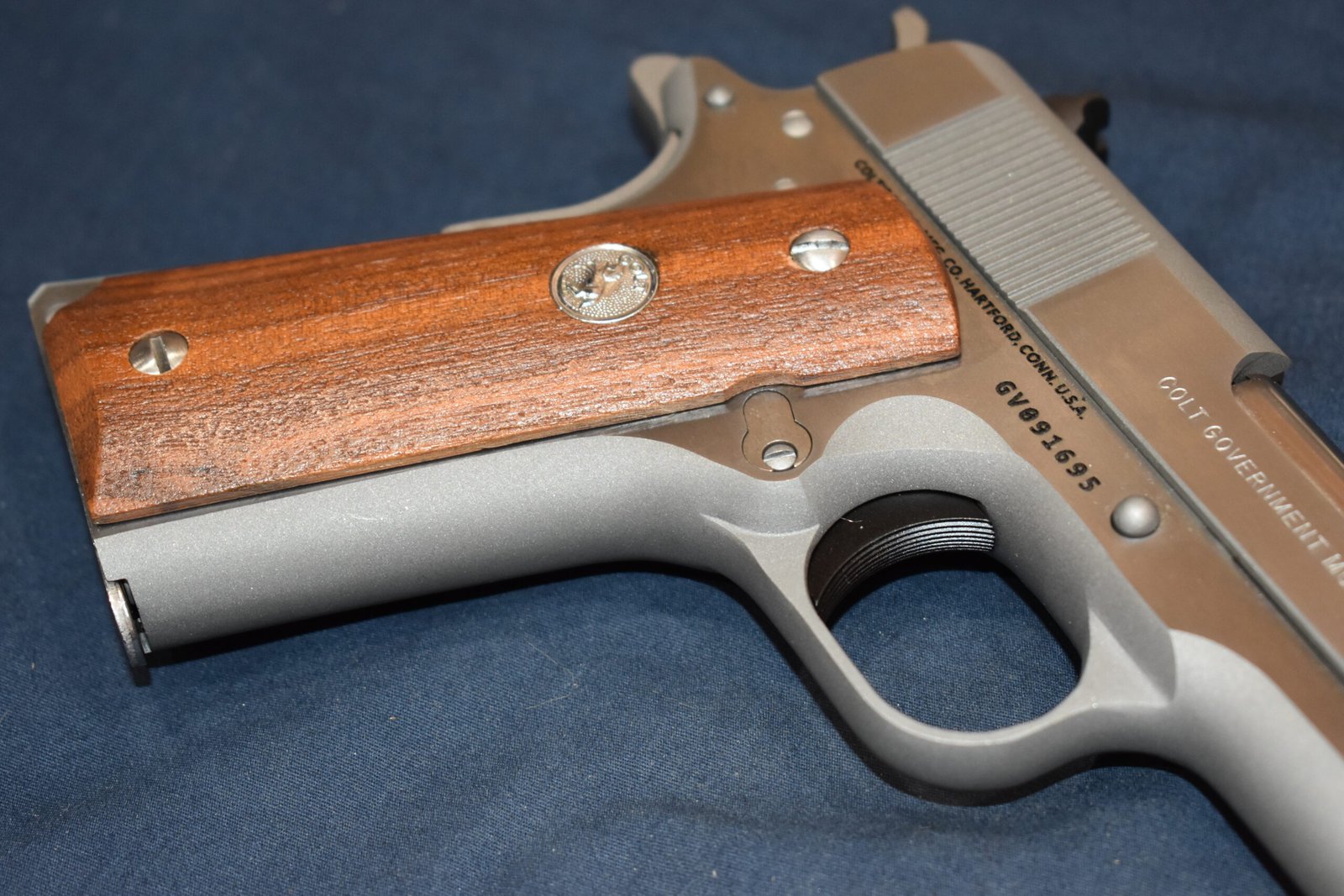 COLT 1911 SMOOTH WOOD GRIPS 1911W10 - Image 12