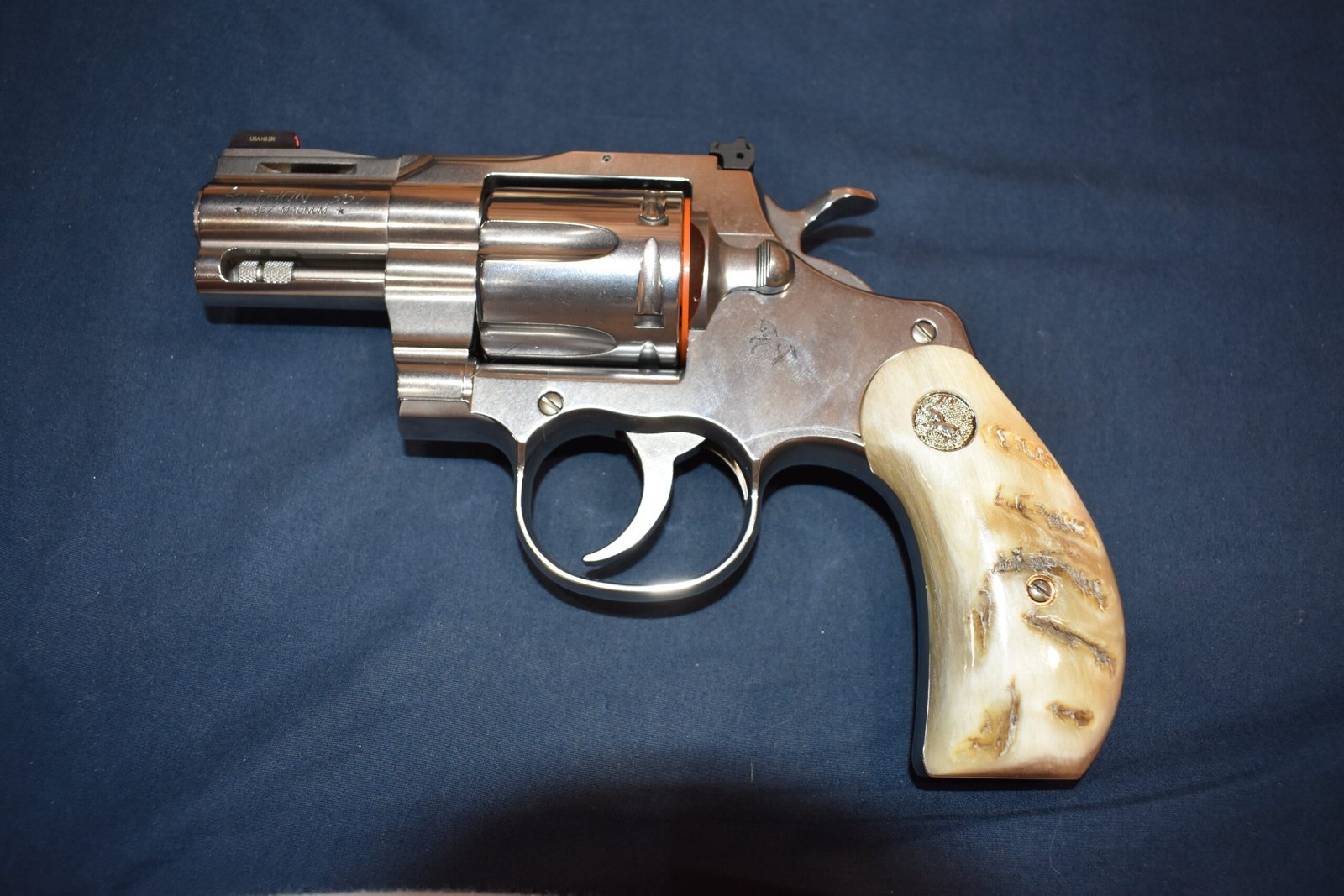 COLT PYTHON PREMIUM GRADE ROUND BUTT GIRAFFE BONE GRIPS CPRBRH1 - Image 5