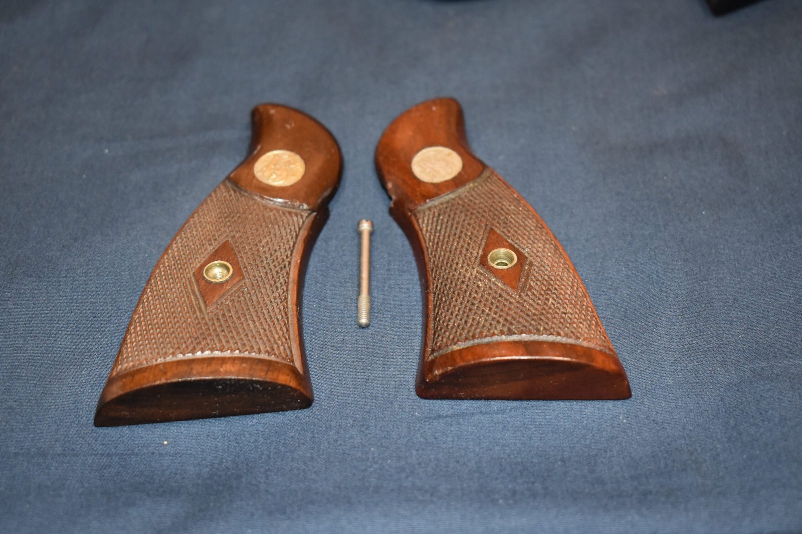 SMITH & WESSON PRE-WAR N FRAME MAGNA GRIPS NPWM5 - Image 3