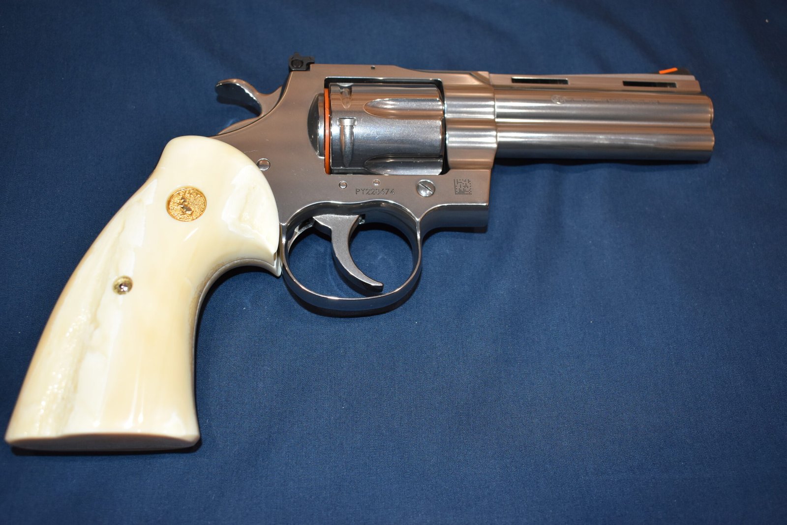 COLT PYTHON FOSSILIZED WALRUS IVORY GRIPS CPWIT1 - Image 8