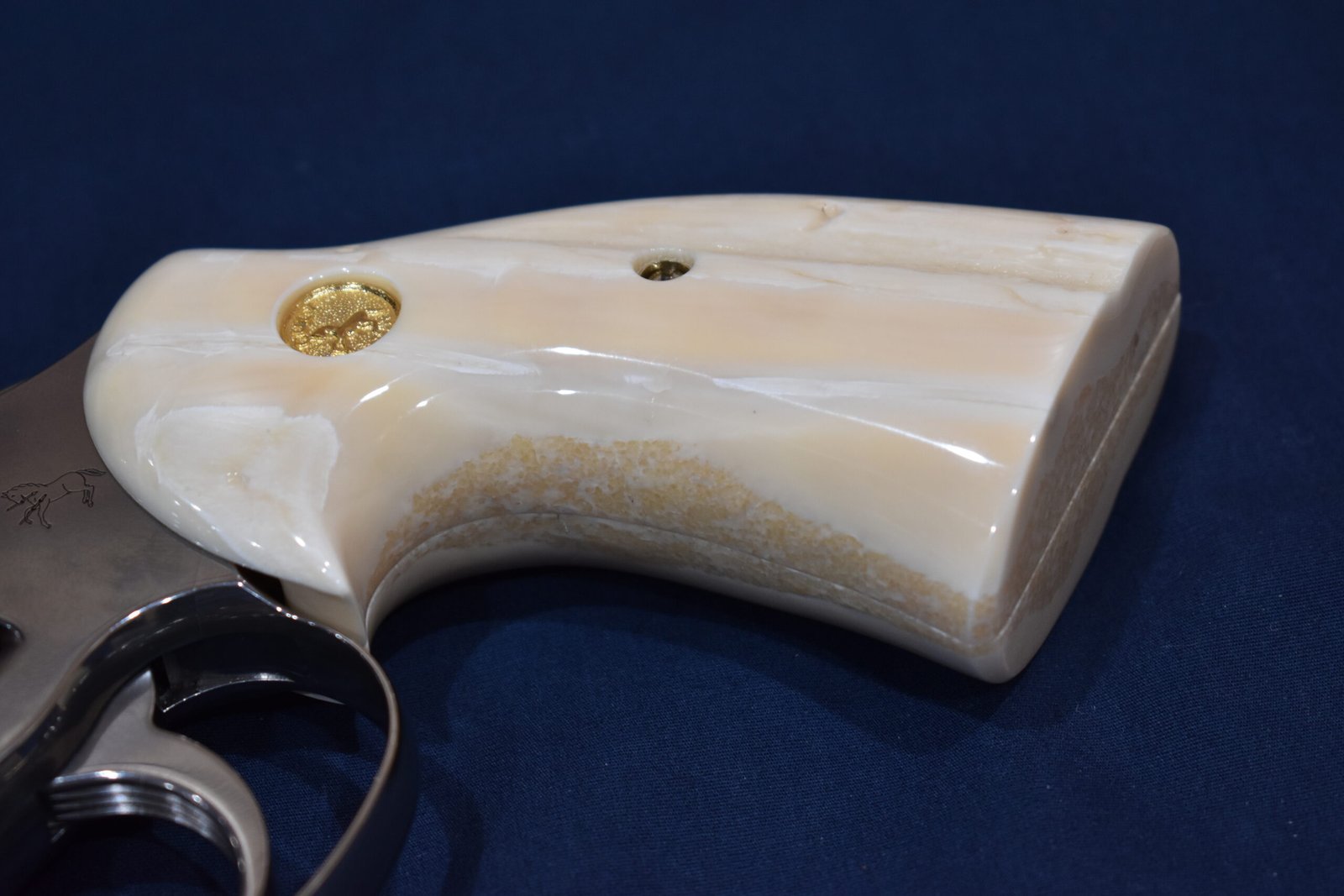 COLT PYTHON FOSSILIZED WALRUS IVORY GRIPS CPWIT1 - Image 13