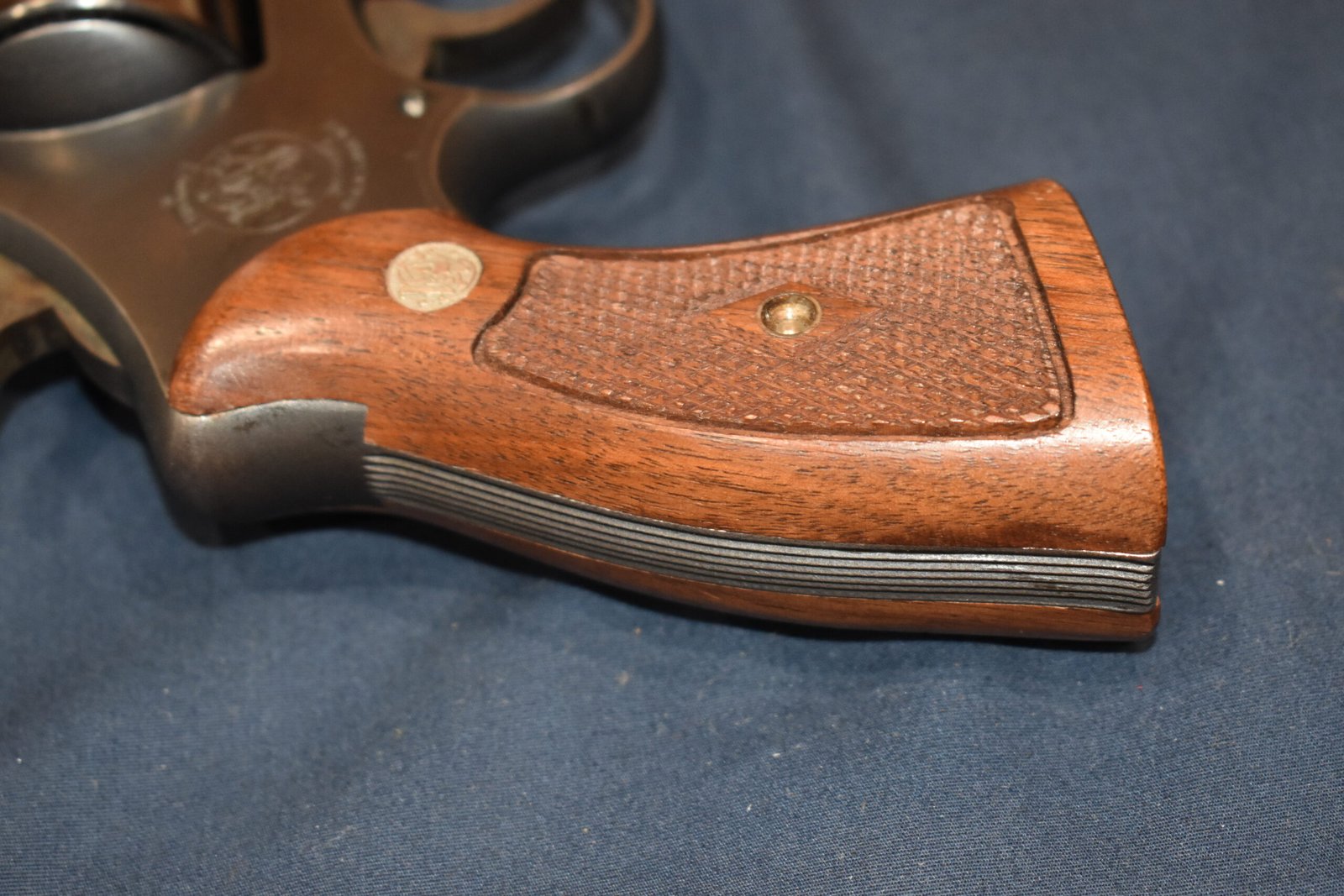 SMITH & WESSON N FRAME DIAMOND MAGNA TRANSITIONAL NON NUMBERED GRIPS NDM22 - Image 7