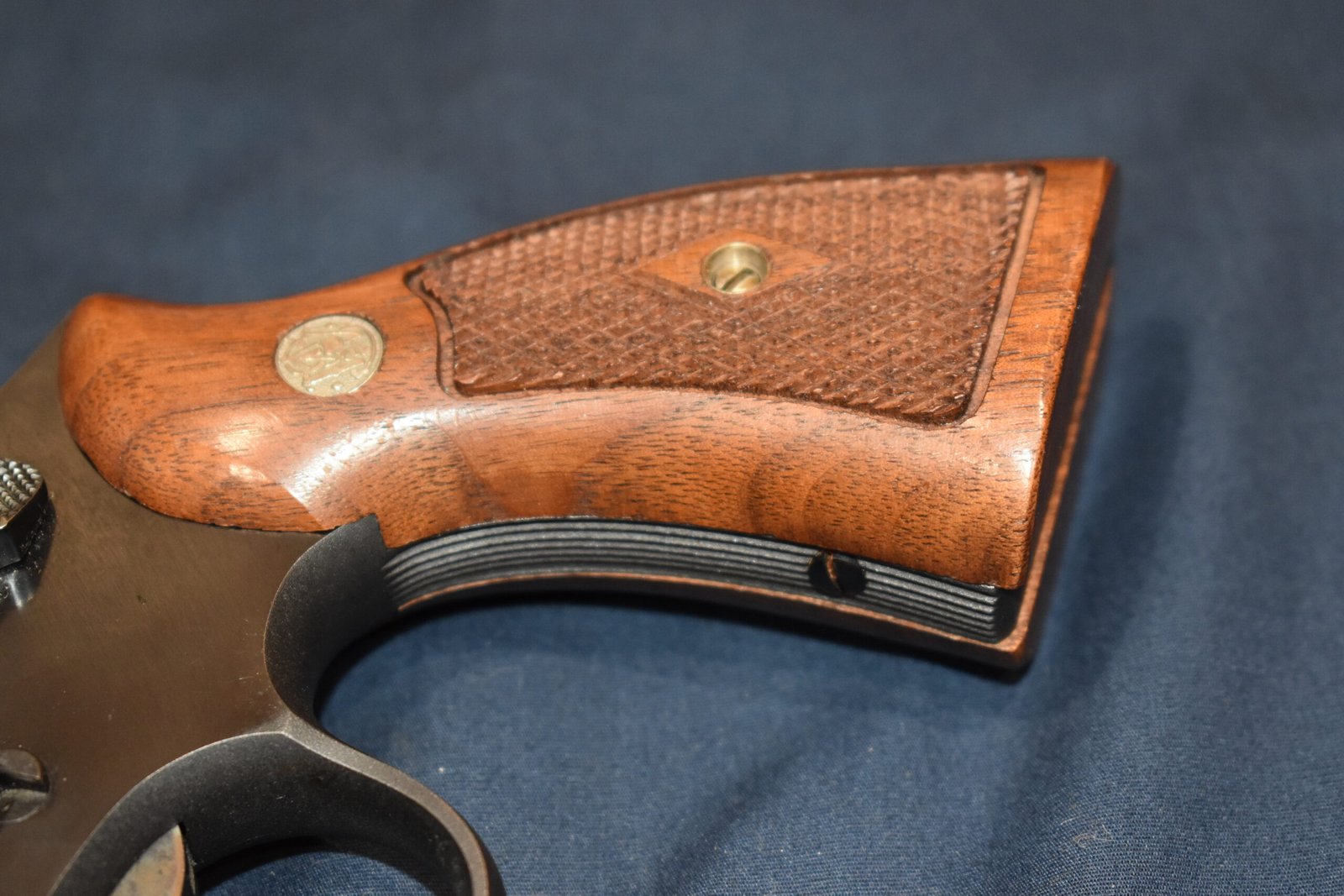 SMITH & WESSON N FRAME DIAMOND MAGNA TRANSITIONAL NON NUMBERED GRIPS NDM22 - Image 13
