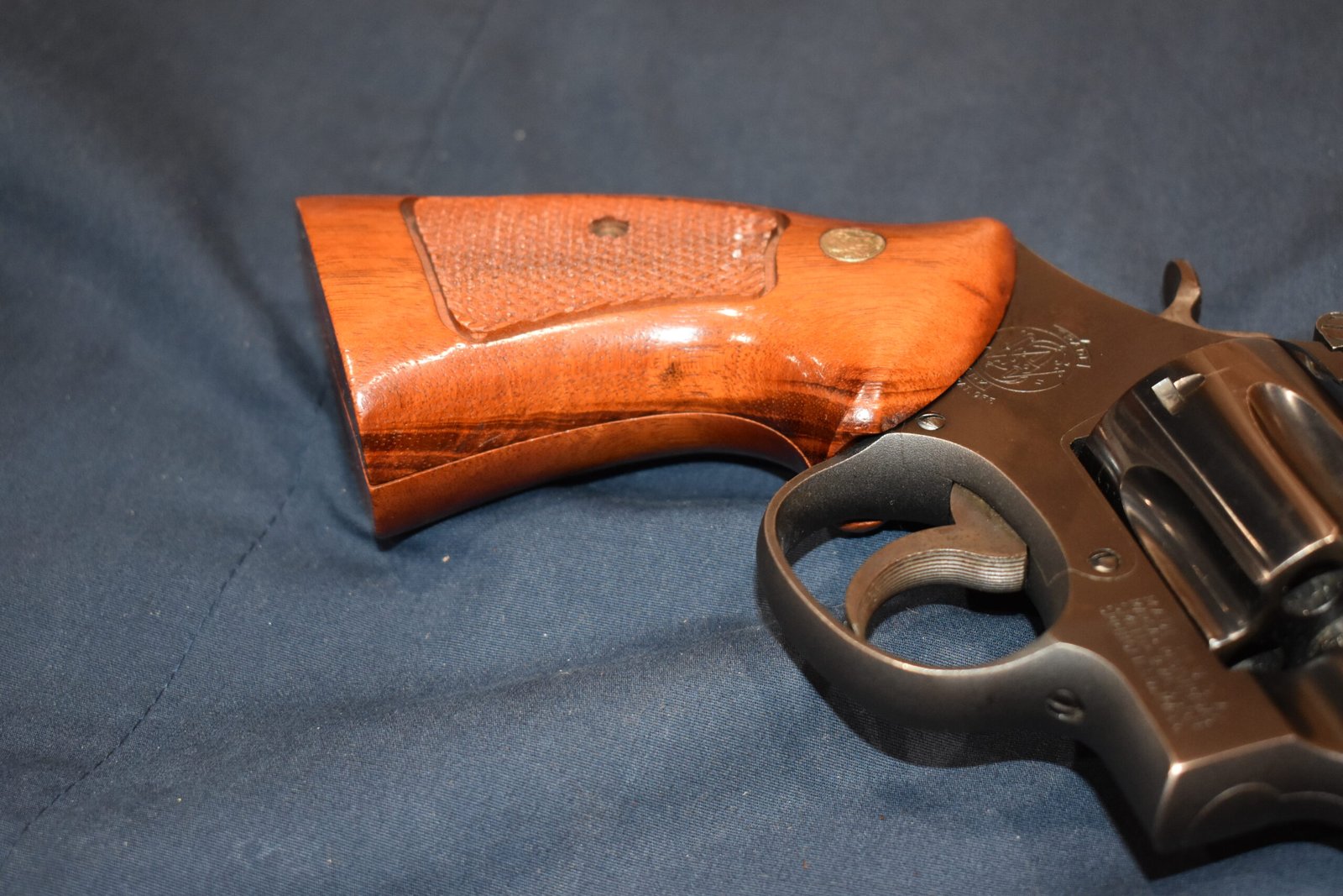 SMITH & WESSON FACTORY N FRAME TARGET GRIPS NT83 - Image 12